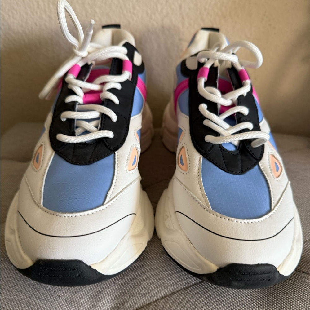 Steve Madden Tennis Shoes